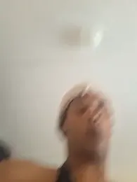 Snowflake_OG webcam model stream image