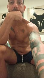 Gr_SexyMan webcam model stream image