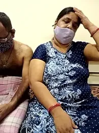 HoneyHush webcam model stream image