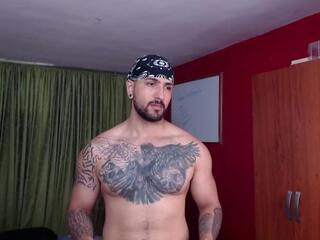 Chris Evanss webcam model stream image