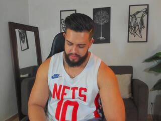 Justin Knox webcam model stream image