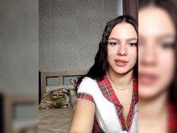 Alica-and-Angelina webcam model stream image