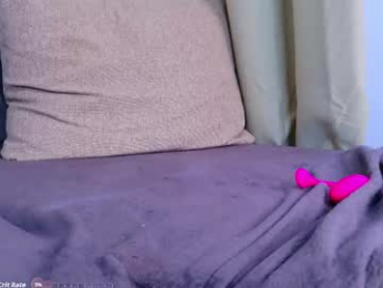 b4by_emilia webcam model stream image