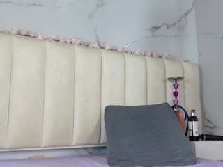 merida85 webcam model stream image