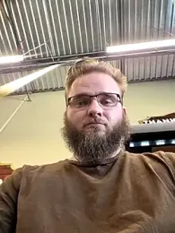 bear8t webcam model stream image