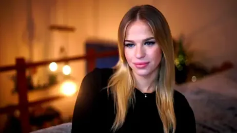 Emilyvanroessel webcam model stream image