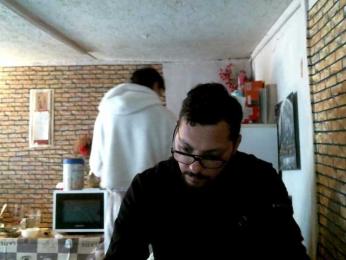 couplereal webcam model stream image