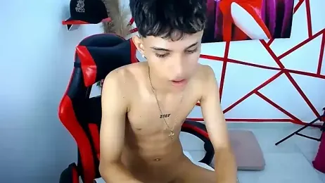 chris_evans77 webcam stripchat model stream image