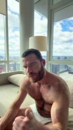 Bighairytopping webcam model stream image