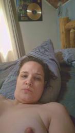 Bombmom webcam cam4 model stream image