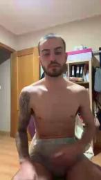 Ruuloo webcam model stream image