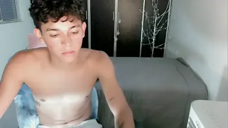 2c_Bby webcam model stream image