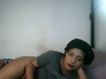 Browneyesxx webcam model stream image