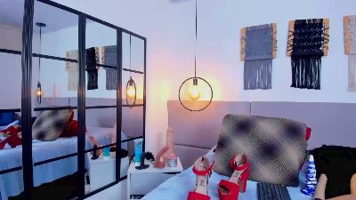 Miss_cristina webcam model stream image