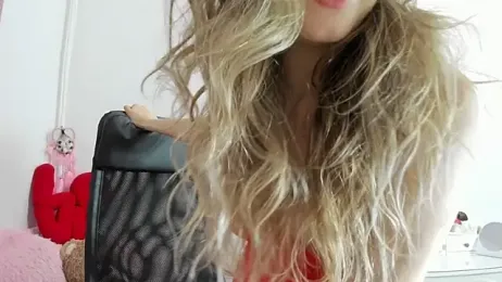 _sweettreat webcam stripchat model stream image