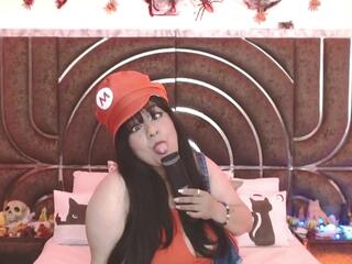 Bella Milleer webcam model stream image