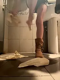 yimisun01 webcam model stream image