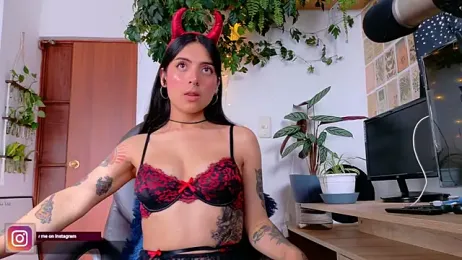 Yeriawaddell_ webcam model stream image