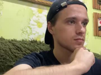 eric_blond webcam chaturbate model stream image