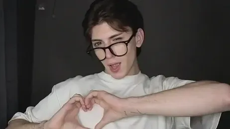 Oliver_star_boy_ webcam model stream image