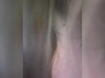 BuM-M webcam bongacams model stream image