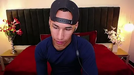 soft_attraction webcam model stream image