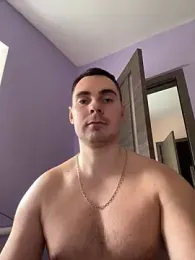 Rowing199456 webcam model stream image