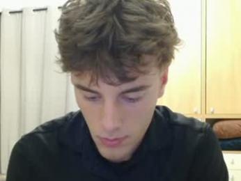 joel_friendly webcam model stream image