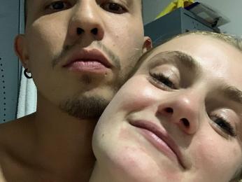 AndyZuzka webcam model stream image