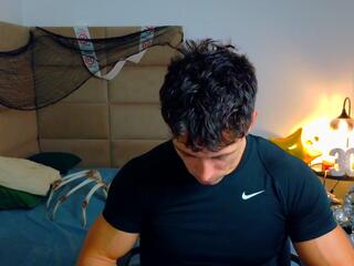 Zeb Madison webcam model stream image