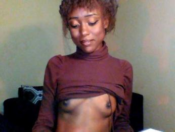 Hunnybee webcam model stream image