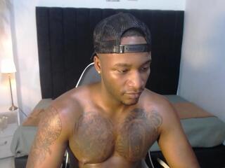 Cristhian Lewis webcam model stream image