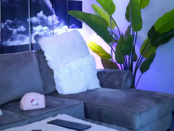 RaquelleVon webcam model stream image