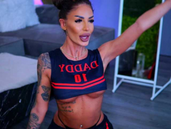 RaquelleVon webcam bongacams model stream image