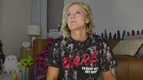 Taylorlove303 webcam stripchat model stream image