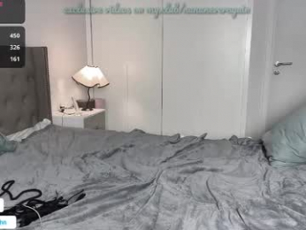 nananevaeragain webcam model stream image