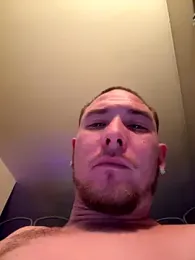 sexywhitedick@xh webcam model stream image