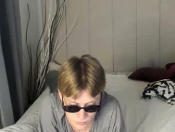 louie_evans webcam model stream image