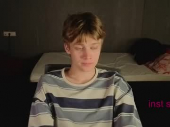 louie_evans webcam model stream image