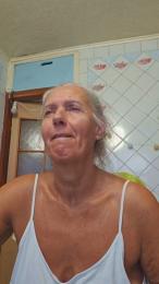 lyuka webcam model stream image