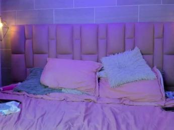 Mia-Dolls webcam bongacams model stream image