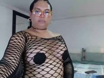 latinaflower_ts webcam model stream image