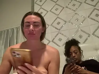 Alyssa_rhoades webcam model stream image