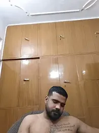 Yourguys21 webcam model stream image