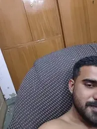 Yourguys21 webcam model stream image