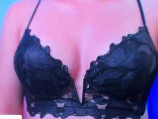 aisha-sanzz webcam model stream image