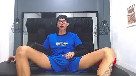 Daniel_delux_ webcam model stream image