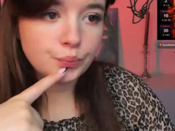 nika_still webcam model stream image