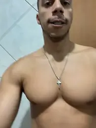 Rapha2021 webcam model stream image