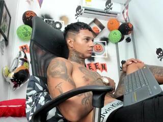 Alexx Bloom webcam model stream image